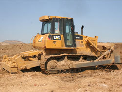 高效租賃CAT.D7G2推土機，助力工程機械靈活應用